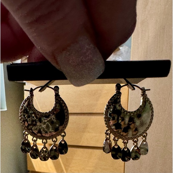 High-End Department Store Designer One of Kind Statement Earrings - Picture 6 of 6